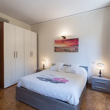 Firenze Rentals Hotel *